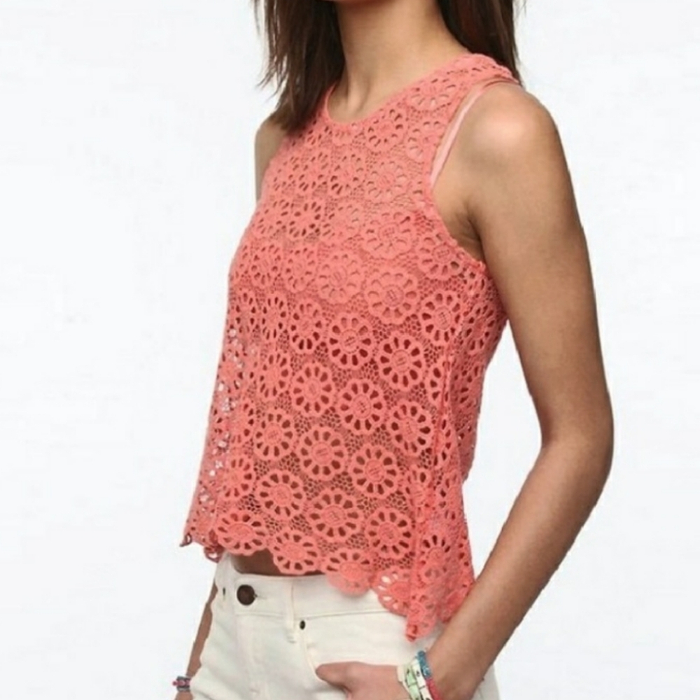 Urban Outfitters PINS & NEEDLES Coral Peach Crochet Sleeveless Top Boho - Picture 1 of 10